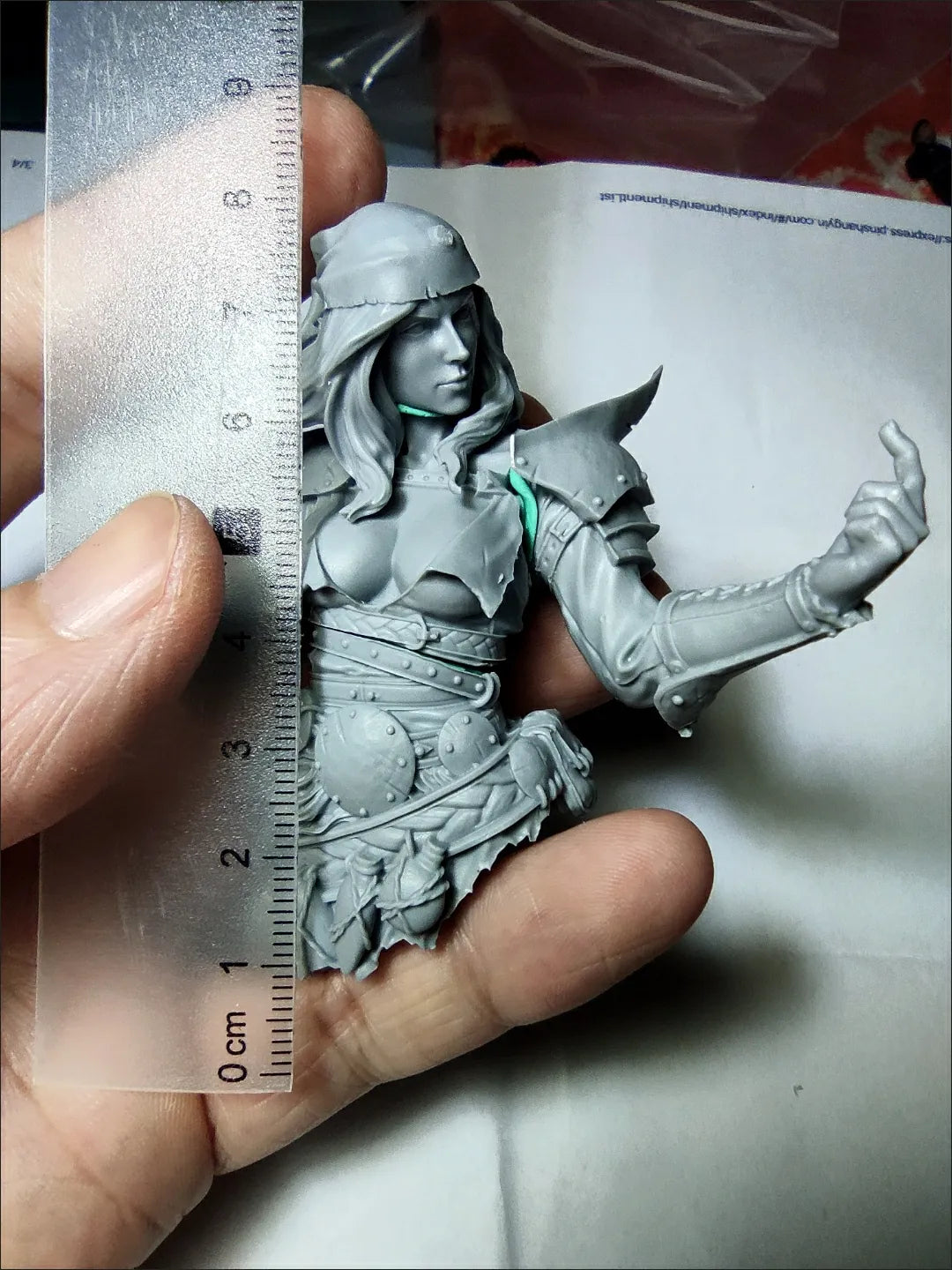 Alaana The Bloody Blade Female Swords 1/10 scale 70mm Resin Unpainted Miniature